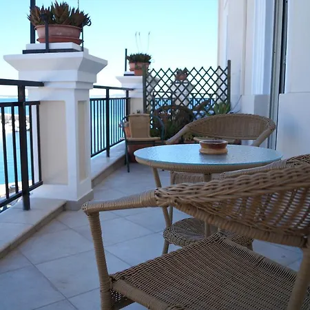 Palazzo Barba غالّيبولي