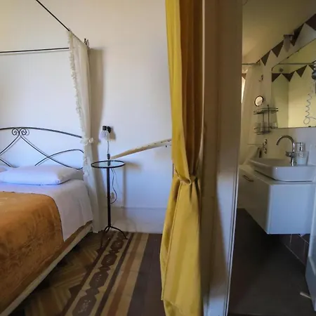 فندق مبيت وإفطار Palazzo Barba غالّيبولي